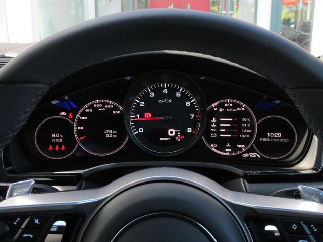 Porsche CAYENNE 2021-03 3768-23