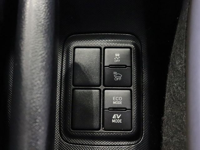 Toyota AQUA 2018-10 20439-11