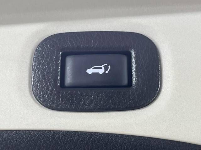 Nissan X-TRAIL 2016-09 17144-5