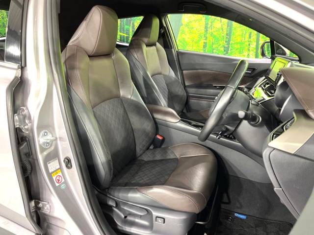 Toyota C-HR 2017-04 14952-8