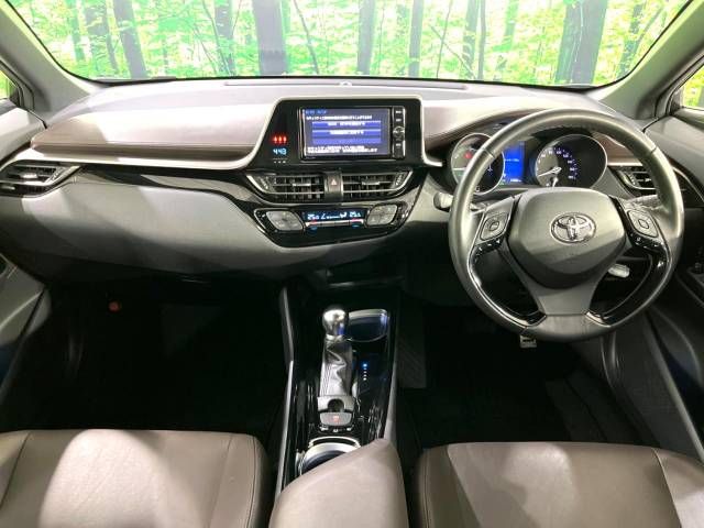 Toyota C-HR 2017-04 14952-1