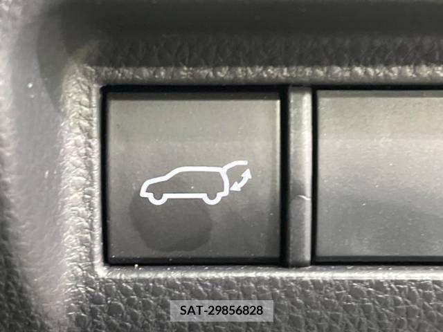 Toyota HARRIER HYBRID 2022-03 375952-5