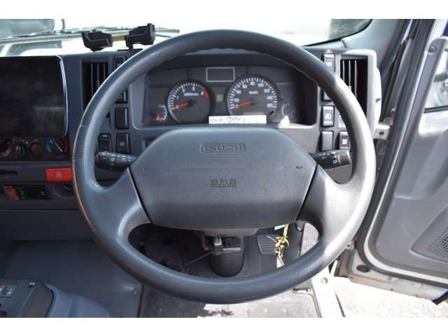 Isuzu ELF TRUCK 2010-12 18322-1