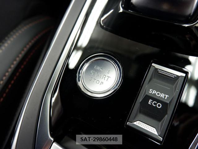 Peugeot 308 2019-06 366094-11