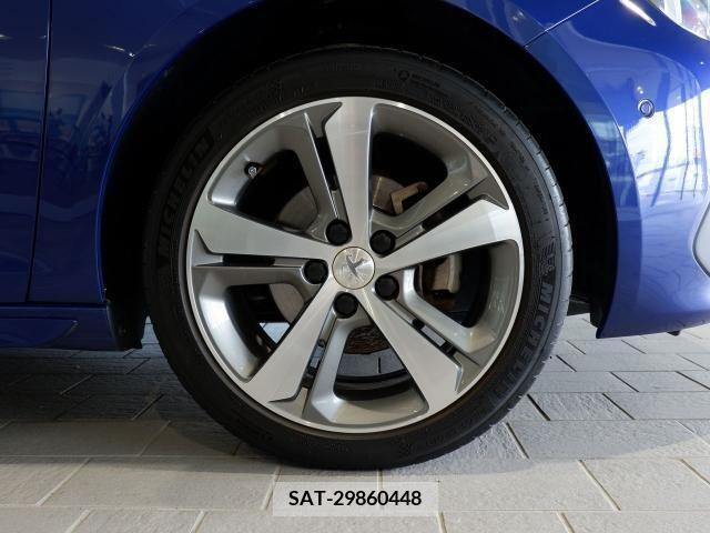 Peugeot 308 2019-06 366094-4