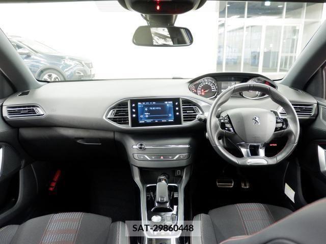 Peugeot 308 2019-06 366094-1