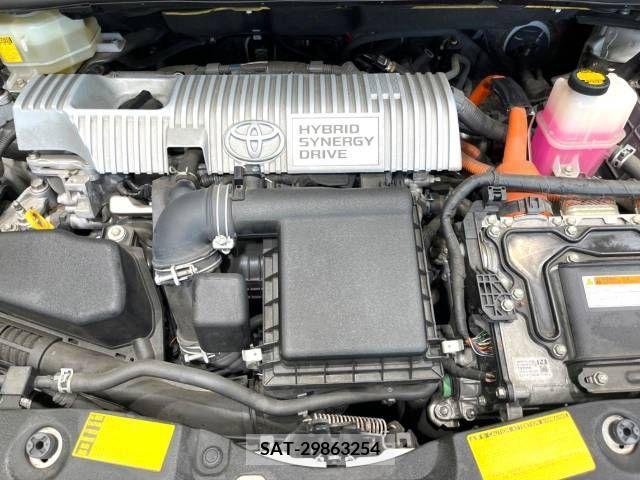 Toyota PRIUS 2014-02 217571-18