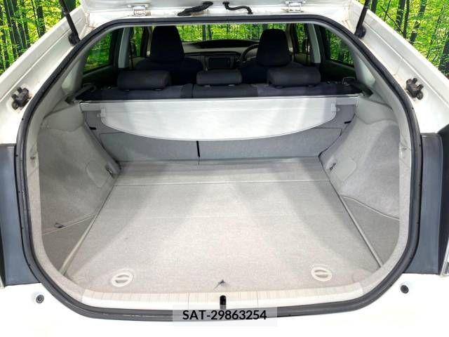 Toyota PRIUS 2014-02 217571-10