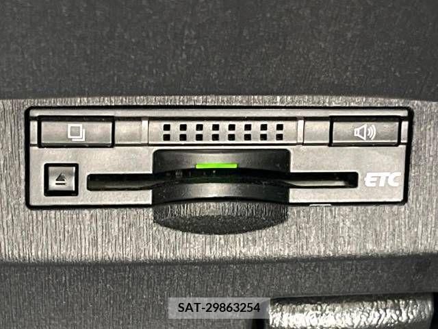Toyota PRIUS 2014-02 217571-4