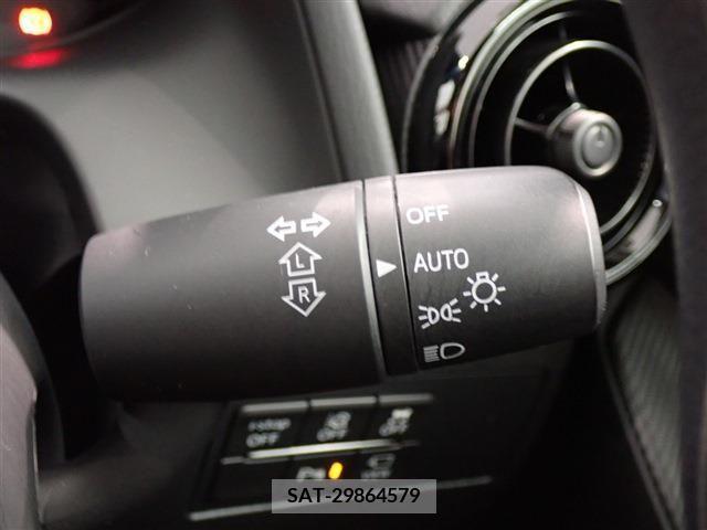 Mazda MAZDA2 2022-02 335922-18