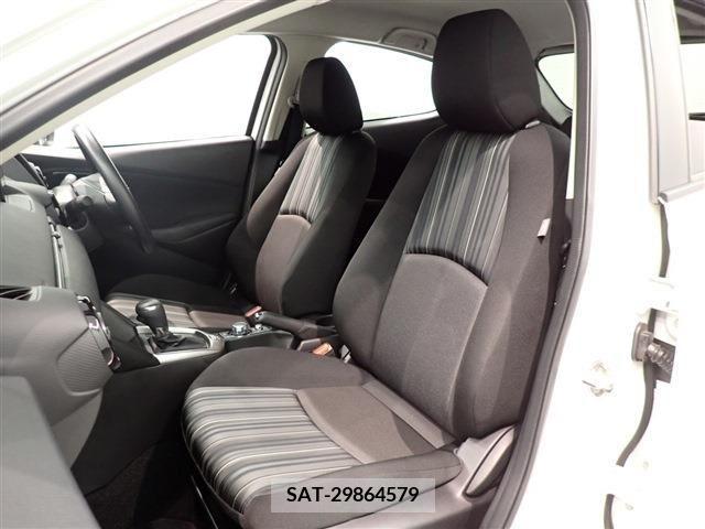 Mazda MAZDA2 2022-02 335922-23