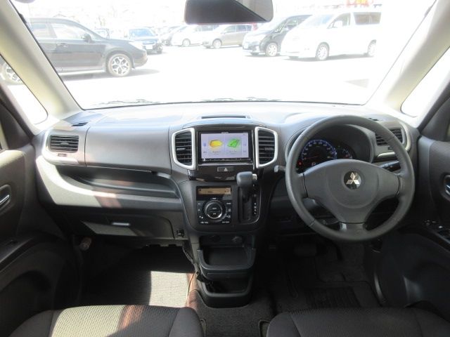 Mitsubishi DELICA D2 2012-03 2813-6
