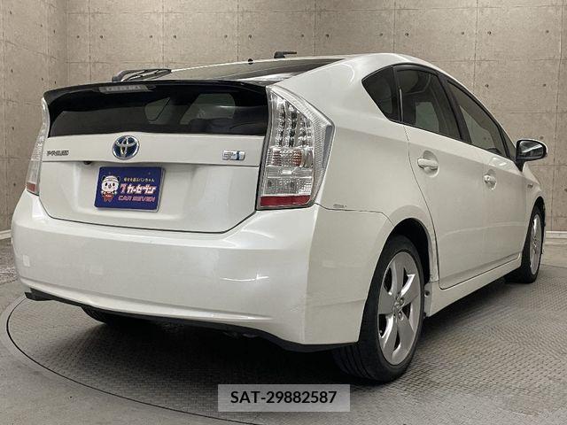 Toyota PRIUS 2009-05 384864-1
