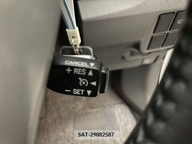 Toyota PRIUS 2009-05 384864-20