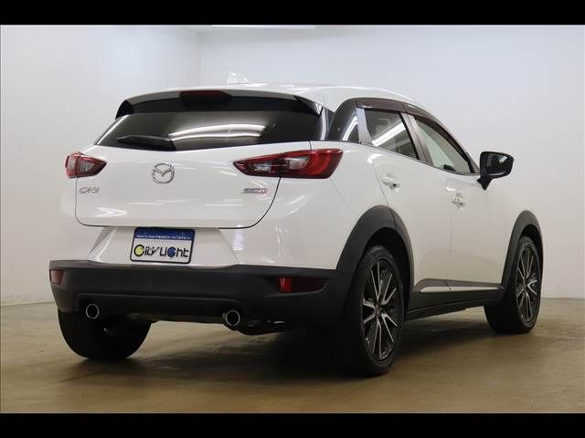 Mazda CX-3 2016-07 22418-18