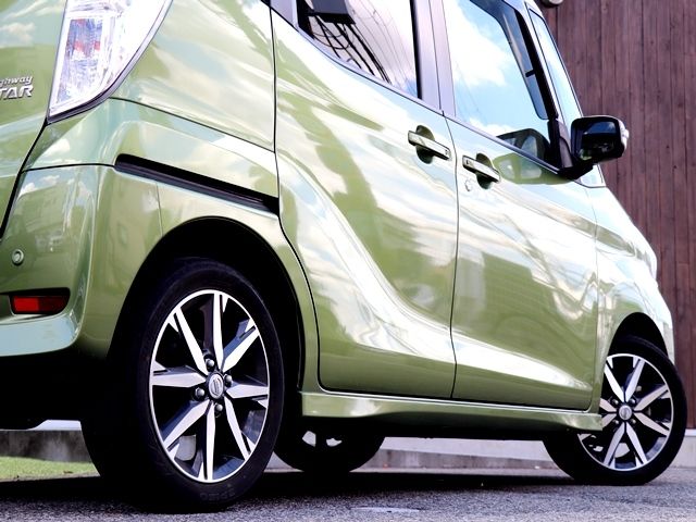 Nissan DAYZ ROOX 2018-08 13041-12