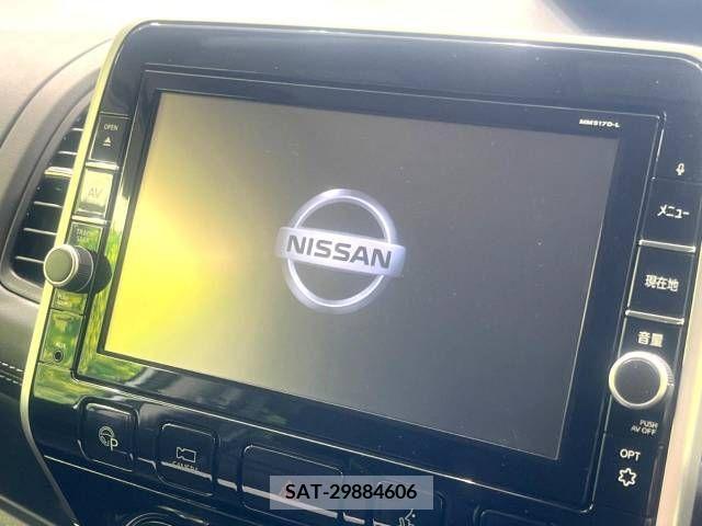 Nissan SERENA 2018-04 231876-3