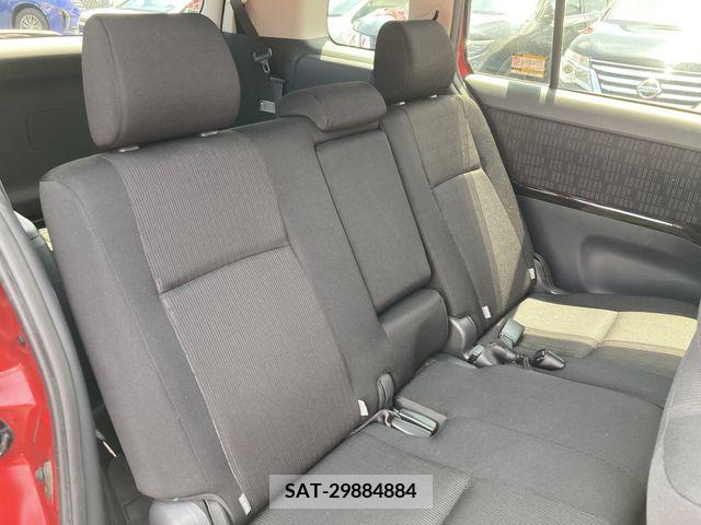 Toyota ISIS 2012-02 327736-23