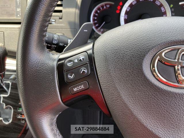 Toyota ISIS 2012-02 327736-20