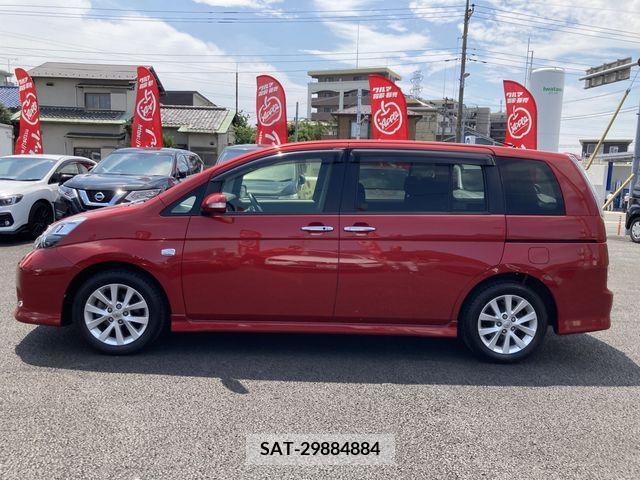 Toyota ISIS 2012-02 327736-6