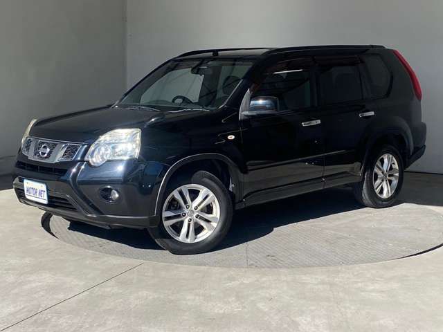 Nissan X-TRAIL 2011-06 190611-4