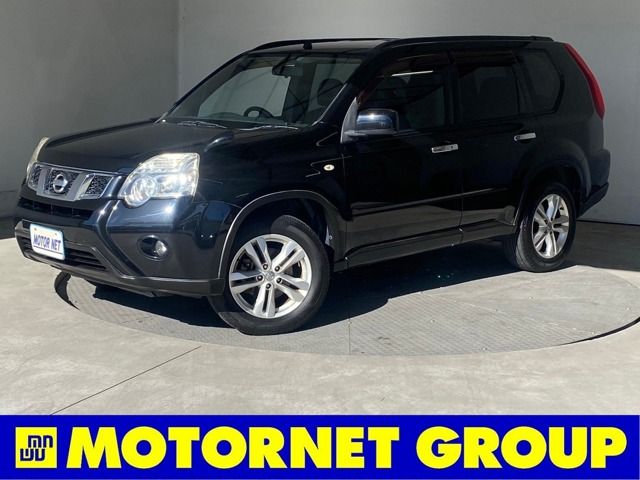 Nissan X-TRAIL 2011-06 190611-0