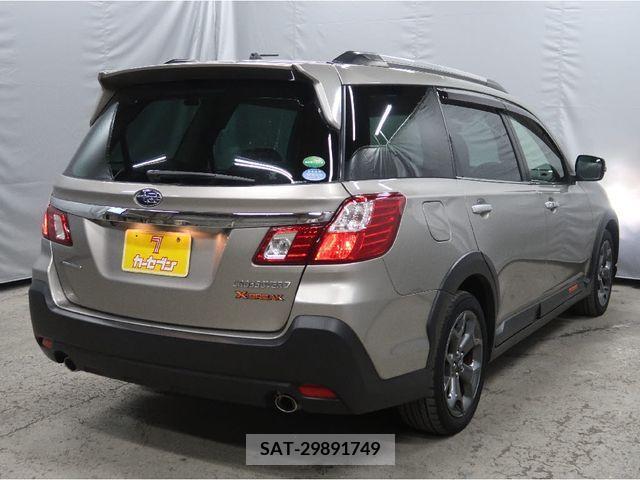 Subaru EXIGA CROSSOVER 2017-04 269047-1