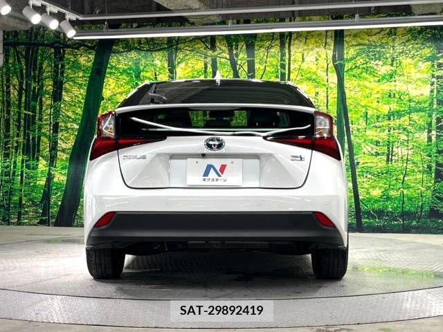 Toyota PRIUS 2022-07 322519-15
