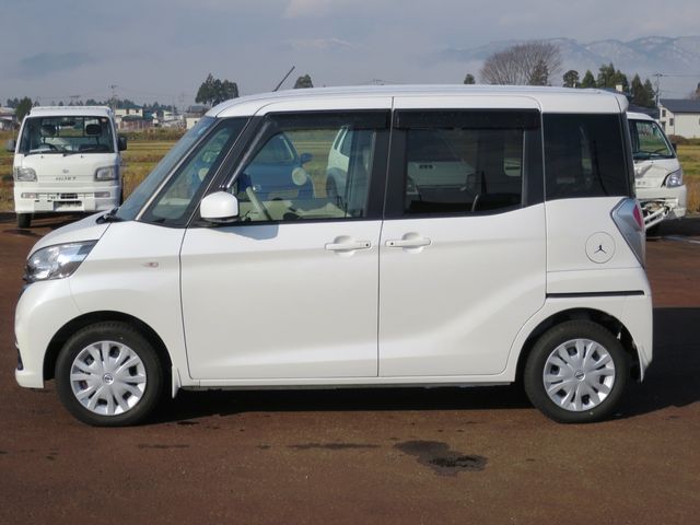 Nissan DAYZ ROOX 2019-01 180440-5