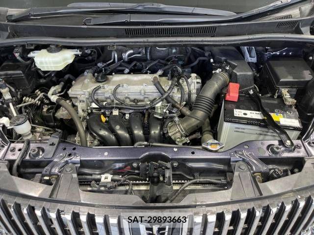 Toyota ESQUIRE 2015-06 268537-17