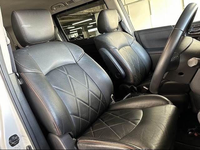 Nissan ELGRAND 2015-02 11800-4