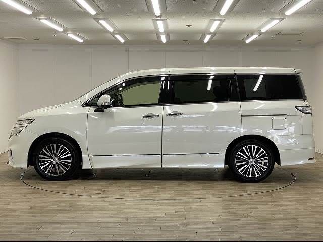 Nissan ELGRAND 2015-02 11800-16