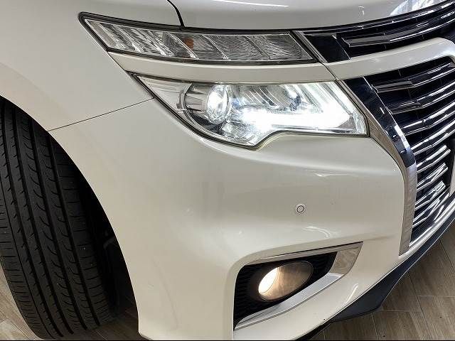 Nissan ELGRAND 2015-02 11800-18