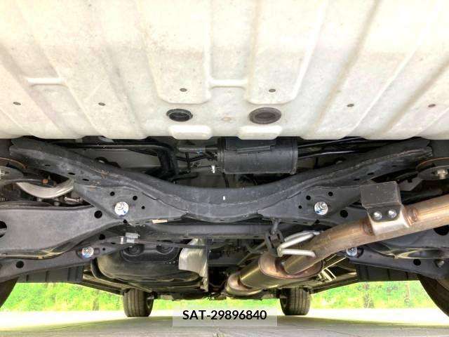 Nissan ELGRAND 2019-02 380100-19