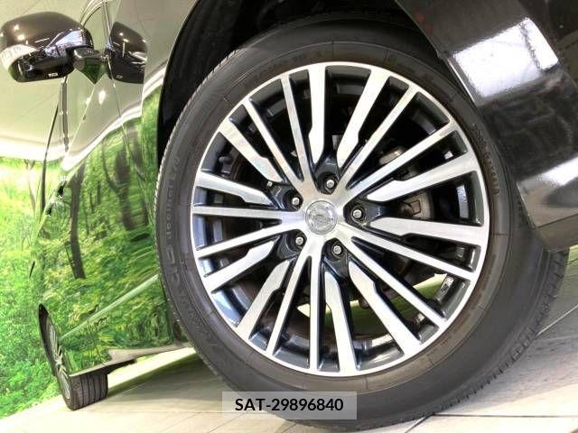 Nissan ELGRAND 2019-02 380100-13