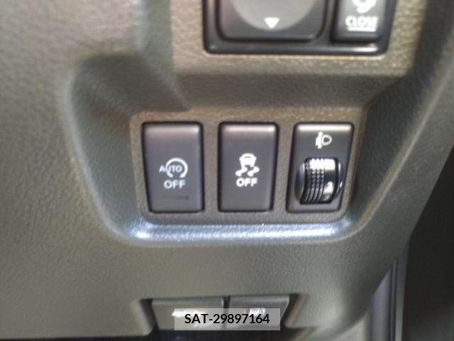 Nissan CUBE 2016-02 295458-13