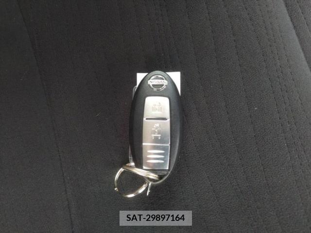 Nissan CUBE 2016-02 295458-15
