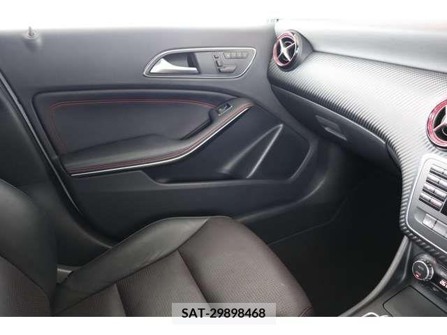 Amg A-Class 2014-03 218075-18