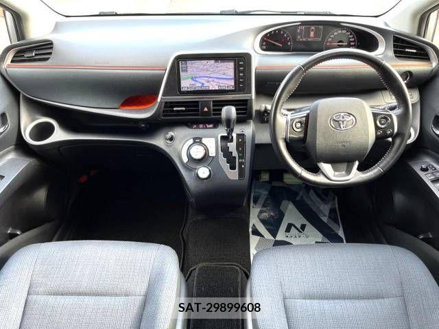 Toyota SIENTA 2015-10 368214-1