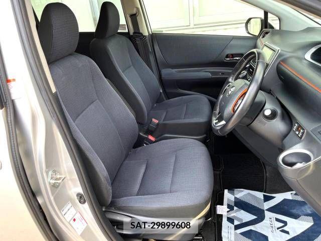 Toyota SIENTA 2015-10 368214-7