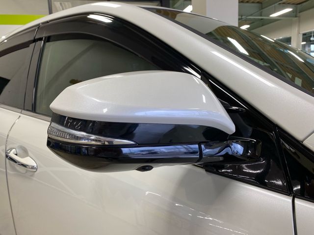 Toyota HARRIER HYBRID 2016-05 11784-7