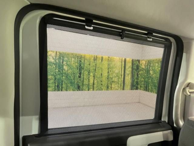 Honda N BOX 2019-08 193042-7