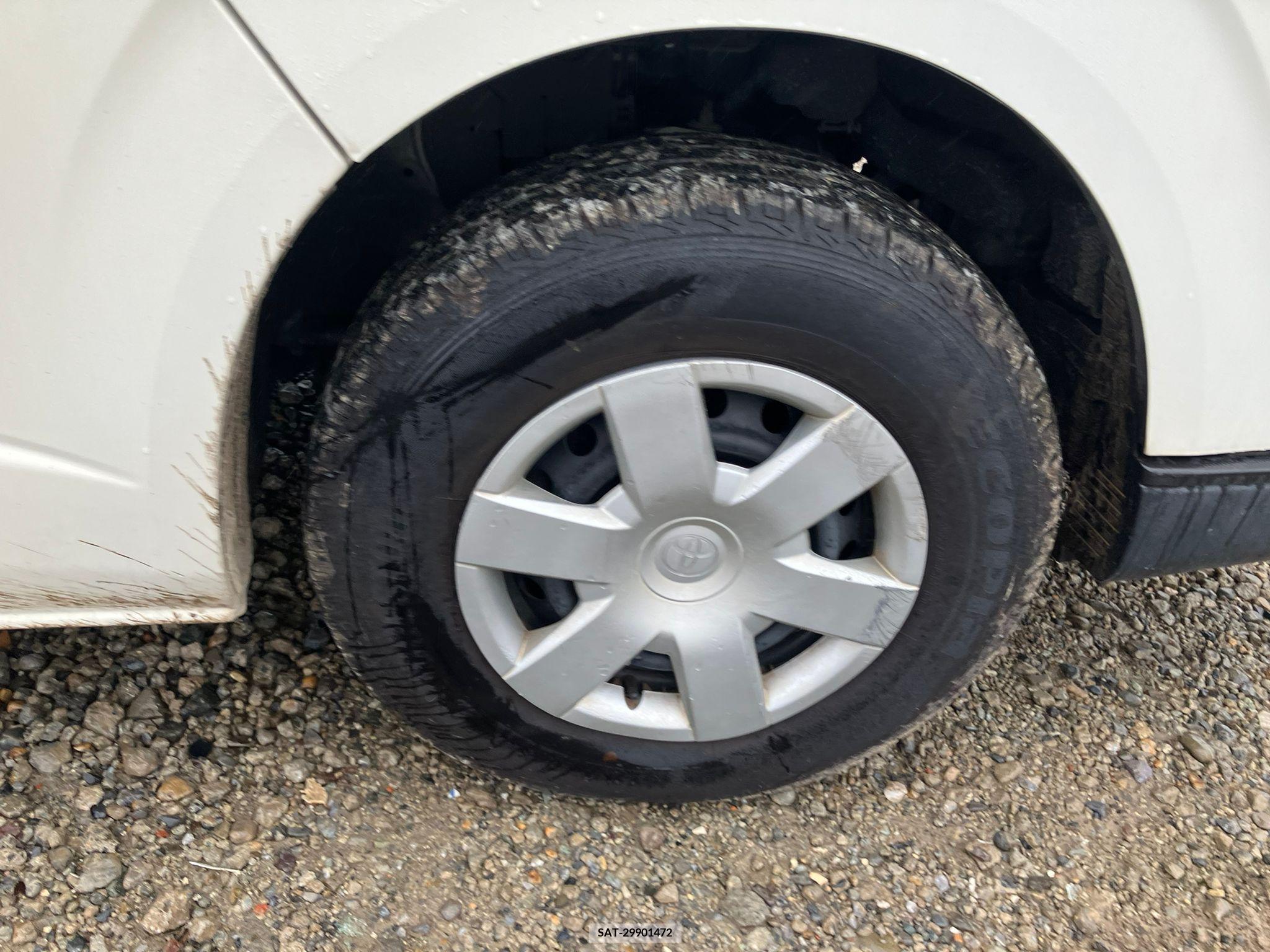 Toyota HIACE VAN 2017-05 258346-12