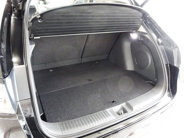 Honda ZR-V 2023-07 14199-6