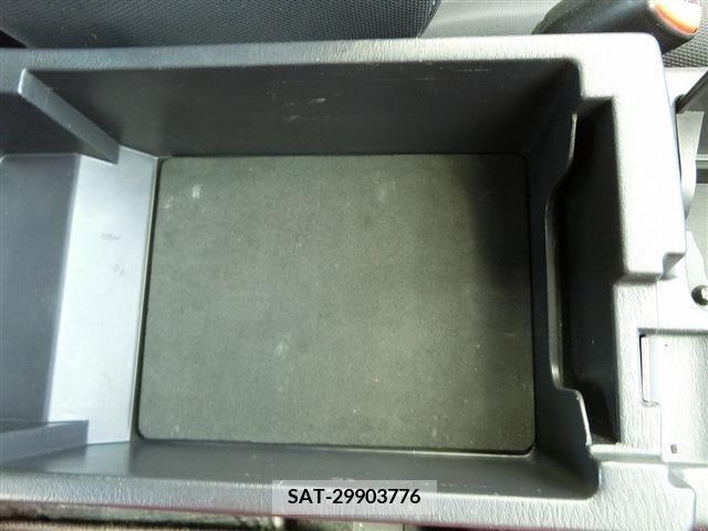 Nissan SKYLINE 1998-09 368330-18