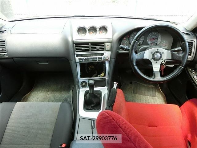 Nissan SKYLINE 1998-09 368330-9
