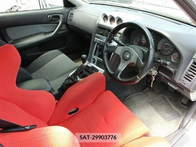 Nissan SKYLINE 1998-09 368330-6
