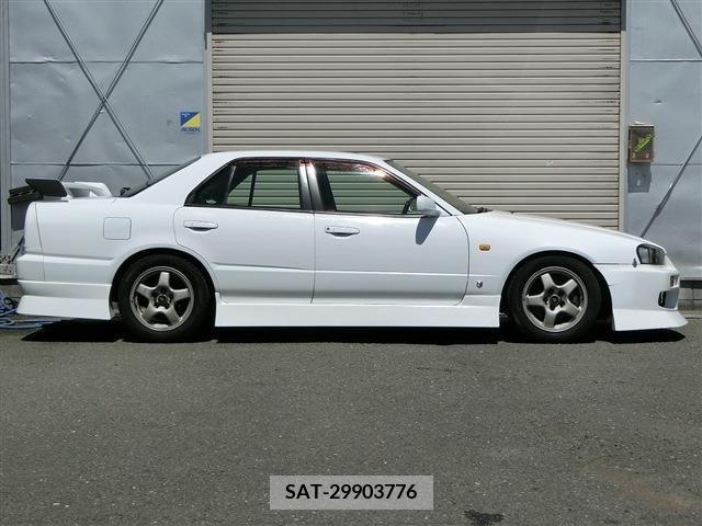 Nissan SKYLINE 1998-09 368330-2