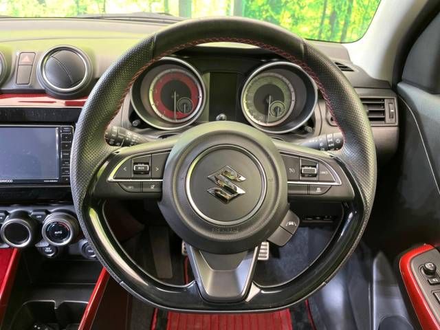 Suzuki SWIFT 2017-11 182040-11