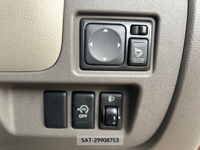 Nissan MARCH 2011-04 224718-16